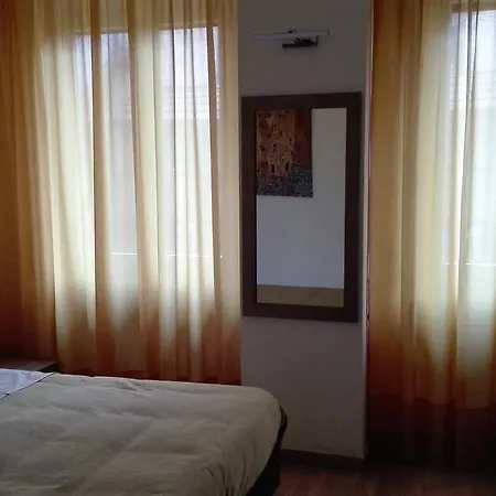 Enjoy Vendégház Milánó