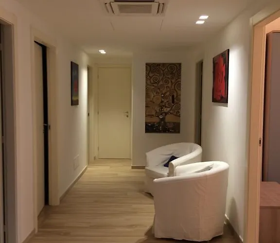 Enjoy Guest house *